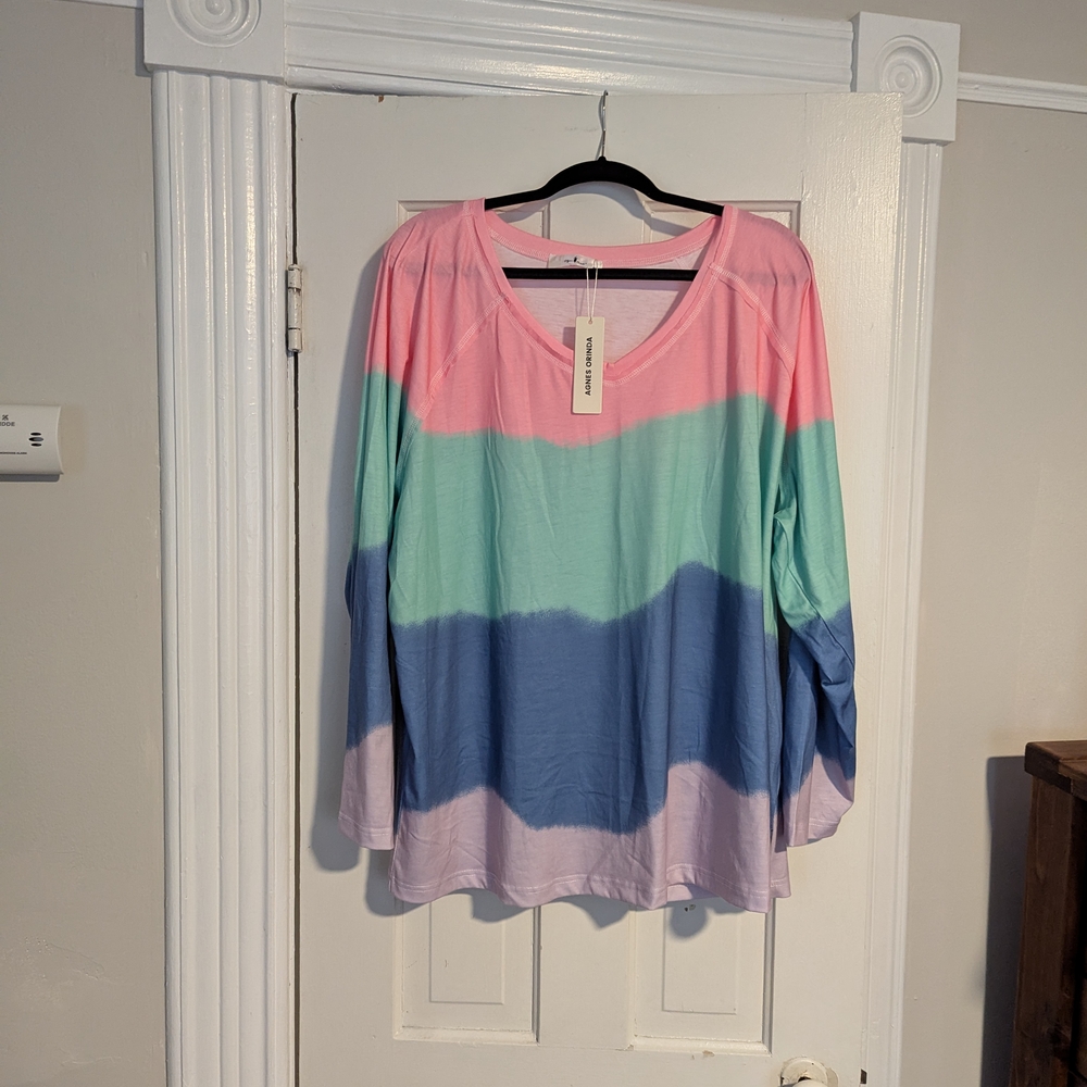 Colorful Women's Top - Picture 2 of 5